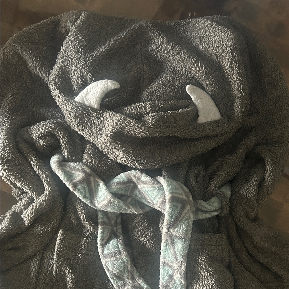 Cozy Kids Gray Hooded Bathrobe with Horns